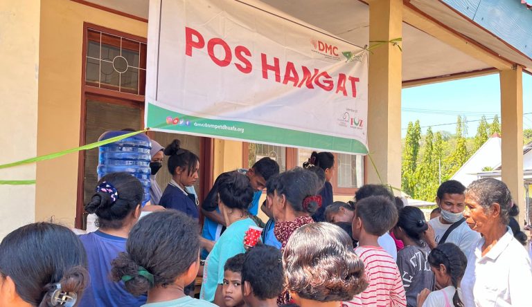 Dompet Dhuafa Dirikan Dapur Umum dan Pos Hangat untuk Pengungsi Lewotobi