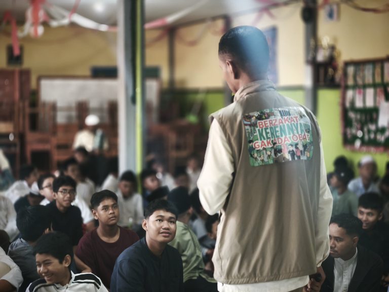 DD NTT Tingkatkan Literasi Zakat di MTs Plus Nurul Iman